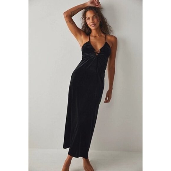 Free People Only Hearts Leila Maxi Slip Velvet Plunging Neckline - Picture 1 of 5